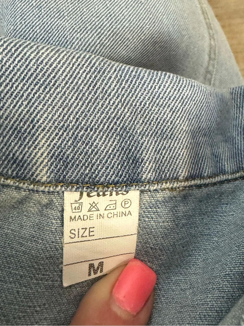 Light Blue Denim Jacket with Black & Cream Plaid Front Sz M (E-42)